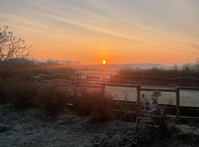 Aux Sabots De Vent *