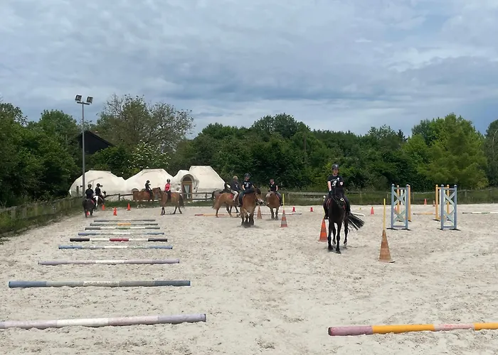 Campsite Aux Sabots De Vent